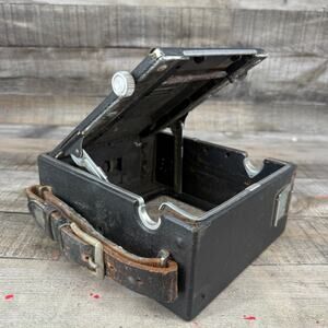 Vintage GraFlex Speed Graphic Press Camera Case Holder Only Doesn't Close